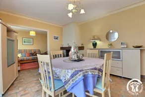 Gite with garden, BBQ & terrace - Image 4