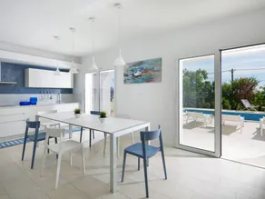 Children-friendly spacious house with terrace, garden & private pool | Nature view | Pets allowed - Image 5
