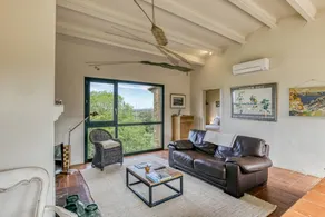 Ferienwohnung mit schnellem Internet, Pool und Garten | Bergblick | Perfekt für die Arbeit von Zuhause - Image 4