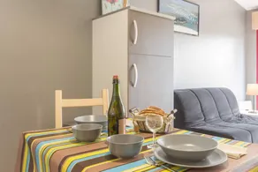 Gite with terrace & garden - Image 5
