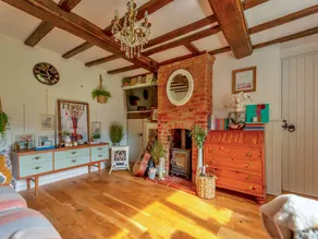 House with fast internet & garden - Image 3