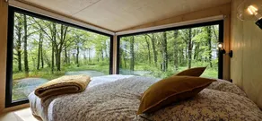 Eco-Responsible Designed Tiny House Perfect to Recharge in Sonchamps, Île-de-France - Image 4