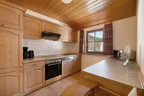 Grande appartamento adatto alle famiglie con barbecue, terrazza e giardino | Vista sul fiume | Ideale per lavorare da remoto - Image 4