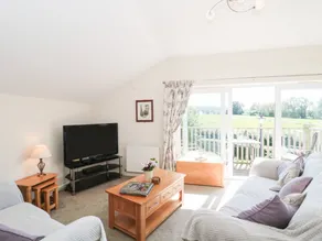 Cottage with 2 rooms for 4 persons - Image 4