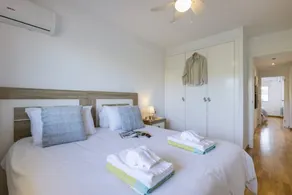 Apartment with terrace, pool & garden | Mountain view - Image 5