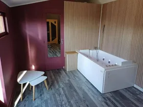 Fully equipped nice chalet with terrace, sauna & jacuzzi | Garden view - Image 4