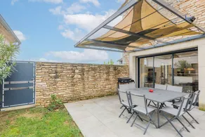 Holiday home with terrace, garden & barbeque | Garden view - Image 2