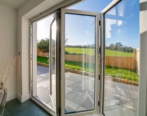 Family-friendly charming cottage with garden & BBQ | Pets allowed - Image 3