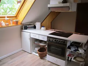 Family-friendly nice flat with garden & barbeque | Garden view - Image 3