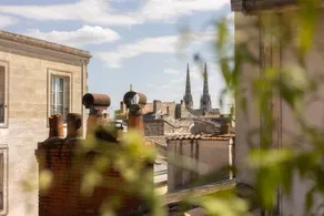Appartement convivial et familial avec terrasse | Proche Cathédrale Saint-André de Bordeaux | Idéal pour le télétravail - Image 3