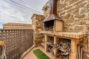 Casa con idromassaggio, barbecue e terrazza - Image 4