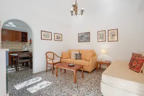 Wonderful flat with garden & terrace | Beach nearby - Image 3