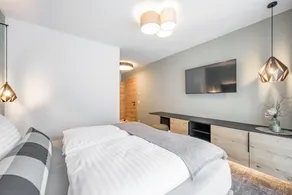 Flat with terrace - Image 4