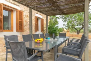 Villa with BBQ, private pool & garden - Image 5