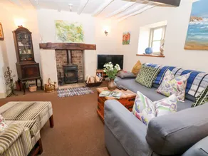 Family-friendly cottage with garden | Pets allowed - Image 4