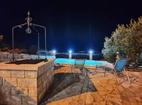 Villa mit Terrasse, Sauna und Grill - Image 2