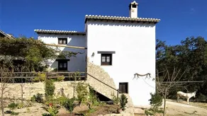 Lovely house with pool, barbecue & jacuzzi | Pet-friendly - Image 2