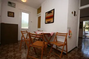Apartamento totalmente equipado con barbacoa, terraza y jardín - Image 5