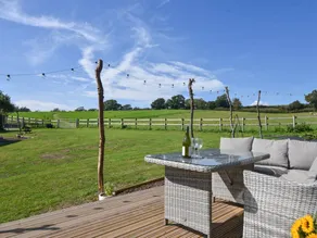 Family-friendly lovely cottage with garden | Pets are welcome - Image 3