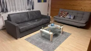 Flat with BBQ & garden - Image 2