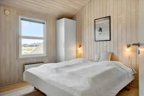 Holiday home with barbeque, terrace & sauna - Image 5