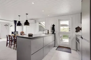 Holiday home with hot tub, sauna & terrace - Image 5