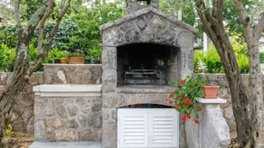 Flat with barbecue & terrace - Image 4