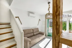 Fully equipped nice flat with pool, jacuzzi & garden | Garden view - Image 3