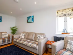 Family-oriented cottage with garden & terrace | Beach view | Beach nearby | Pet-friendly - Image 4