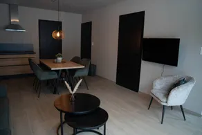 Holiday apartment with garden, pool & terrace - Image 5
