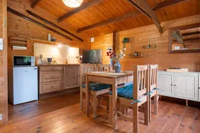 Cottage avec terrasse, piscine et jardin | Vue jardin | Avec animaux bienvenus - Image 4
