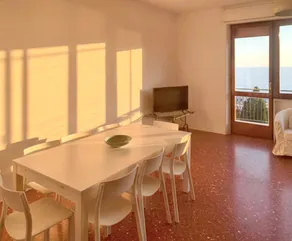 Spacious apartment with sea view in Sperlonga 109 m² - Image 5