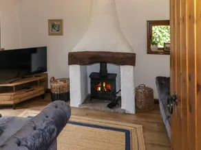 Children-friendly lovely cottage with garden | Beach view - Image 4