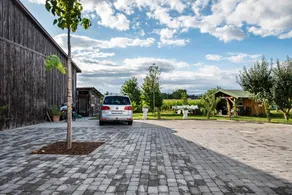 Flat with BBQ & garden | Garden view - Image 3