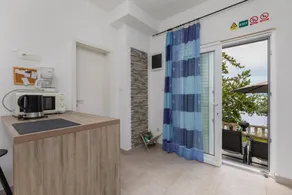 Studio flat with terrace and sea view Pisak, Omiš (AS-652-a) - Image 3
