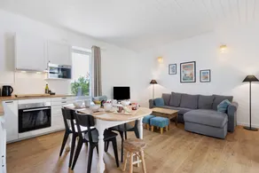 House with terrace, garden & barbecue | Garden view - Image 3