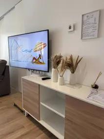 Apartment 'Luxury and Caribbean Beach in Estepona' with Sea Views, Wi-Fi and Air Conditioning - Image 2