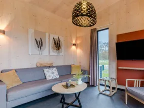 Family-oriented beautiful lodge with terrace & heated pool | Close to the beach - Image 5