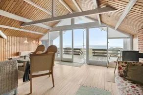 Holiday home with terrace | Sea view | Pet-friendly - Image 5