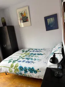 The Peaceful Pembury Room – Cozy Stay in the Heart of Hackney - Image 3