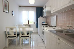 Apartamento con terraza y barbacoa - Image 3