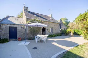 Gite with garden, terrace & barbecue - Image 4