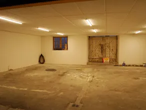 Maison avec jardin et barbecue - Image 4