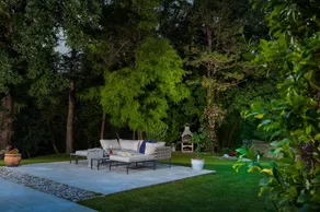 Villa with terrace, private pool & garden - Image 4