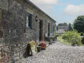 Family-oriented wonderful cottage with garden | Pets are welcome - Image 4
