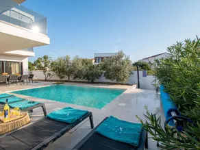 Fully equipped house with private pool, terrace & garden | Sea view | Pets allowed - Image 3