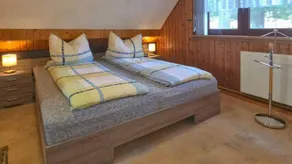 Ferienhaus mit Garten, Pool und Grill | Hunde erlaubt - Image 5