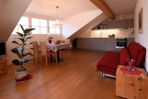 Ferienwohnung mit Pool, Terrasse und Garten | Gartenblick - Image 3