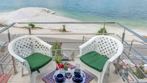 Fully equipped house with barbecue | Dogs allowed - Image 2