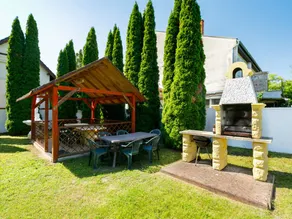 Casa vacacional con jardín, terraza y barbacoa - Image 2